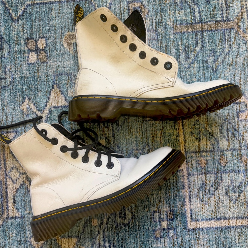 Doc Marten White Leather Boots Size 7